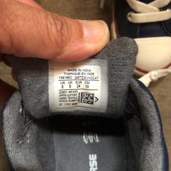 Converse Chuck Taylor All Star Mid-Top Slip Ons - Picture 5 of 5